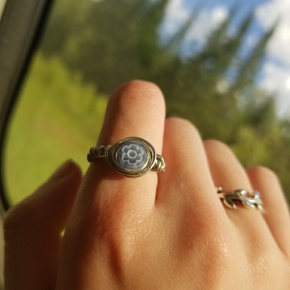 Jewelry - Picture 2 of 6